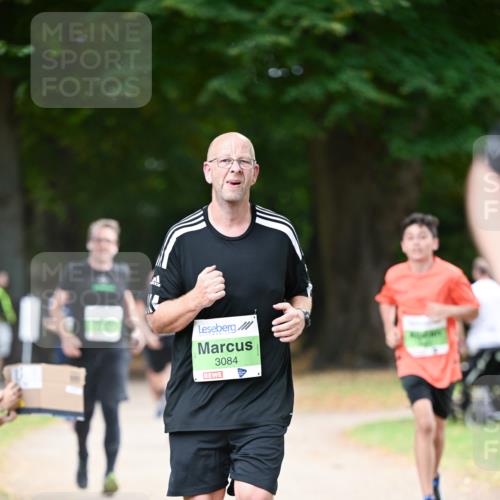 31.08.2025 - 21. Blankeneser Heldenlauf Dr. Thomas Lammeyer http://msf.ph/oto/8637514 31.08.2025 10:48:30 Laufen 3084 meine-sportfotos.de
