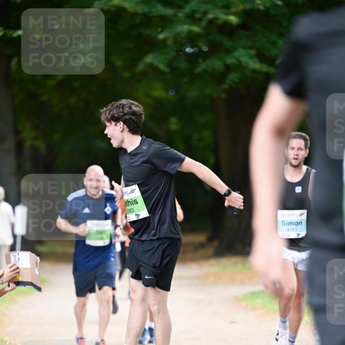 31.08.2025 - 21. Blankeneser Heldenlauf Dr. Thomas Lammeyer http://msf.ph/oto/8637547 31.08.2025 10:48:35 Laufen 3393, 4161 meine-sportfotos.de