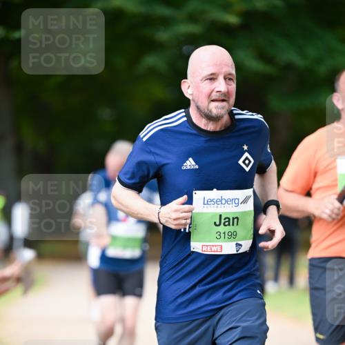 31.08.2025 - 21. Blankeneser Heldenlauf Dr. Thomas Lammeyer http://msf.ph/oto/8637567 31.08.2025 10:48:39 Laufen 3199 meine-sportfotos.de