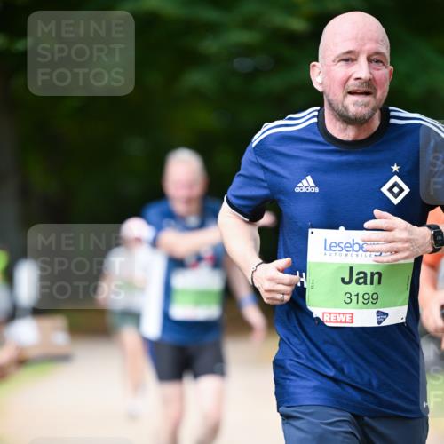 31.08.2025 - 21. Blankeneser Heldenlauf Dr. Thomas Lammeyer http://msf.ph/oto/8637570 31.08.2025 10:48:40 Laufen 3199 meine-sportfotos.de
