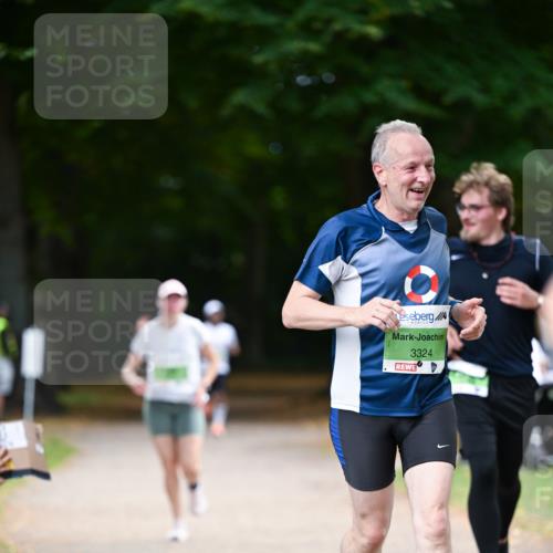 31.08.2025 - 21. Blankeneser Heldenlauf Dr. Thomas Lammeyer http://msf.ph/oto/8637574 31.08.2025 10:48:41 Laufen 3324 meine-sportfotos.de