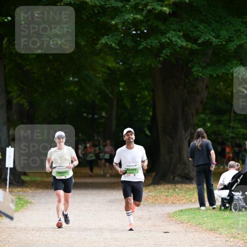 31.08.2025 - 21. Blankeneser Heldenlauf Dr. Thomas Lammeyer http://msf.ph/oto/8637604 31.08.2025 10:48:46 Laufen 3290 meine-sportfotos.de