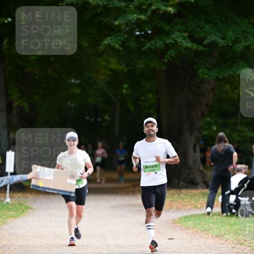 31.08.2025 - 21. Blankeneser Heldenlauf Dr. Thomas Lammeyer http://msf.ph/oto/8637610 31.08.2025 10:48:48 Laufen 3290 meine-sportfotos.de