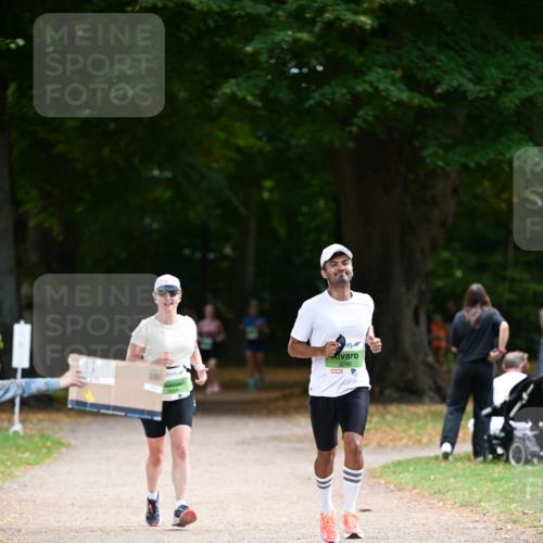 31.08.2025 - 21. Blankeneser Heldenlauf Dr. Thomas Lammeyer http://msf.ph/oto/8637612 31.08.2025 10:48:48 Laufen 3290, 3684 meine-sportfotos.de