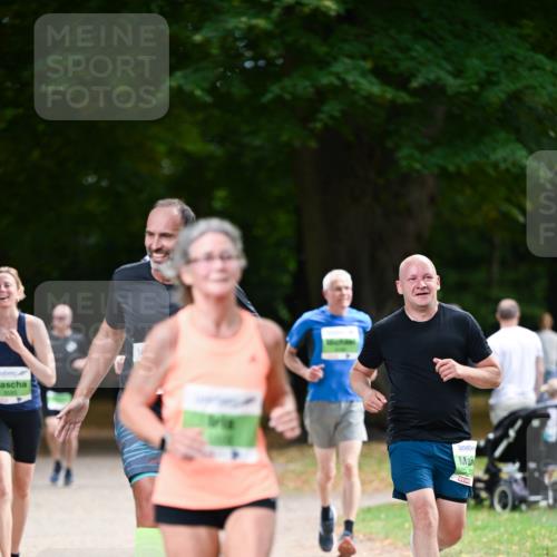 31.08.2025 - 21. Blankeneser Heldenlauf Dr. Thomas Lammeyer http://msf.ph/oto/8637690 31.08.2025 10:49:16 Laufen 3505 meine-sportfotos.de