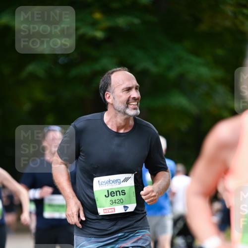31.08.2025 - 21. Blankeneser Heldenlauf Dr. Thomas Lammeyer http://msf.ph/oto/8637700 31.08.2025 10:49:18 Laufen 3420 meine-sportfotos.de