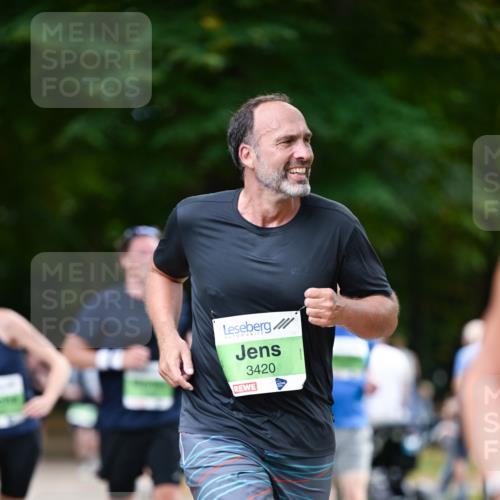 31.08.2025 - 21. Blankeneser Heldenlauf Dr. Thomas Lammeyer http://msf.ph/oto/8637701 31.08.2025 10:49:18 Laufen 3420 meine-sportfotos.de