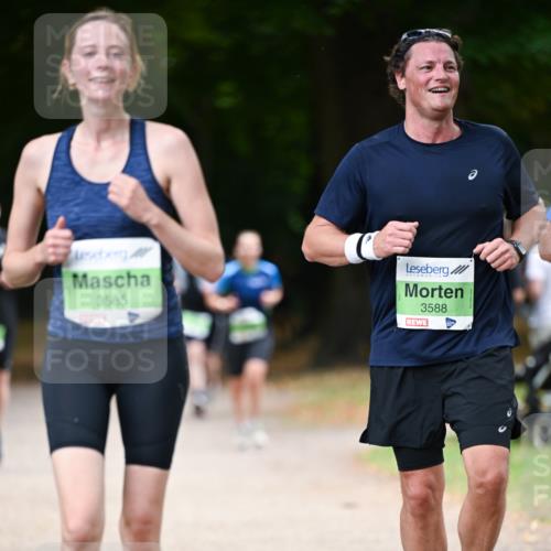 31.08.2025 - 21. Blankeneser Heldenlauf Dr. Thomas Lammeyer http://msf.ph/oto/8637702 31.08.2025 10:49:19 Laufen 3585, 3588 meine-sportfotos.de