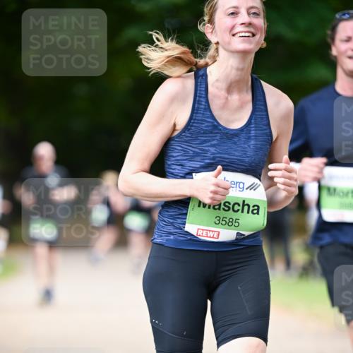 31.08.2025 - 21. Blankeneser Heldenlauf Dr. Thomas Lammeyer http://msf.ph/oto/8637709 31.08.2025 10:49:21 Laufen 3585 meine-sportfotos.de