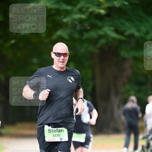 31.08.2025 - 21. Blankeneser Heldenlauf Dr. Thomas Lammeyer http://msf.ph/oto/8637717 31.08.2025 10:49:26 Laufen 3230 meine-sportfotos.de