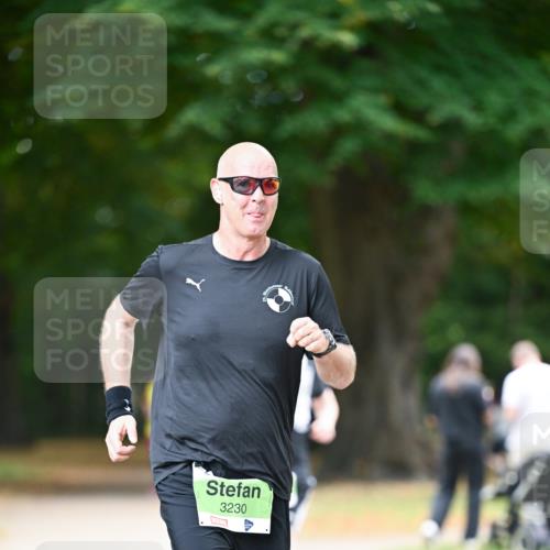 31.08.2025 - 21. Blankeneser Heldenlauf Dr. Thomas Lammeyer http://msf.ph/oto/8637719 31.08.2025 10:49:26 Laufen 3230 meine-sportfotos.de