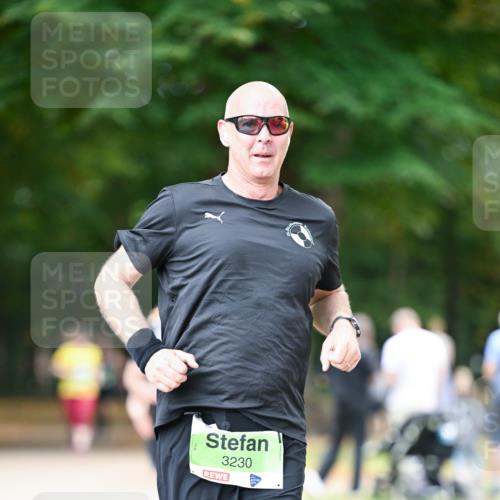 31.08.2025 - 21. Blankeneser Heldenlauf Dr. Thomas Lammeyer http://msf.ph/oto/8637723 31.08.2025 10:49:27 Laufen 3230 meine-sportfotos.de