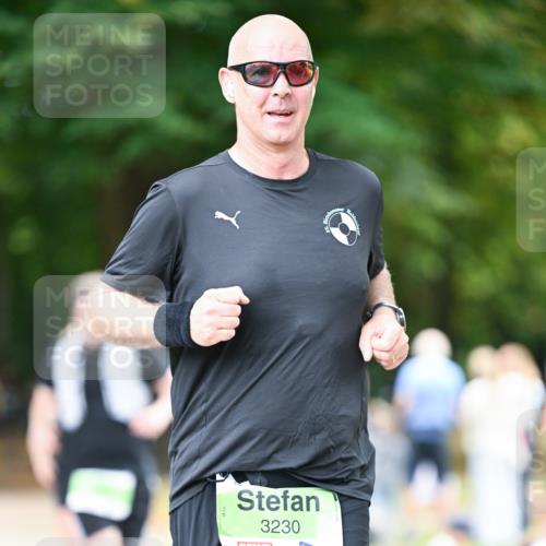 31.08.2025 - 21. Blankeneser Heldenlauf Dr. Thomas Lammeyer http://msf.ph/oto/8637727 31.08.2025 10:49:27 Laufen 3230 meine-sportfotos.de