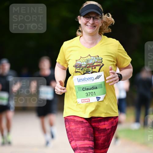 31.08.2025 - 21. Blankeneser Heldenlauf Dr. Thomas Lammeyer http://msf.ph/oto/8637749 31.08.2025 10:49:40 Laufen 3701 meine-sportfotos.de