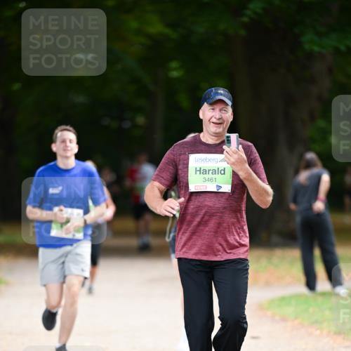 31.08.2025 - 21. Blankeneser Heldenlauf Dr. Thomas Lammeyer http://msf.ph/oto/8637788 31.08.2025 10:49:51 Laufen 3461 meine-sportfotos.de