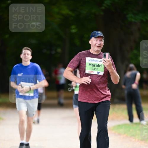 31.08.2025 - 21. Blankeneser Heldenlauf Dr. Thomas Lammeyer http://msf.ph/oto/8637789 31.08.2025 10:49:51 Laufen 3461 meine-sportfotos.de