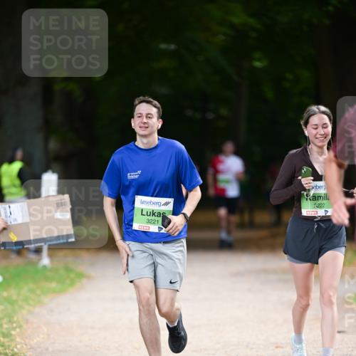 31.08.2025 - 21. Blankeneser Heldenlauf Dr. Thomas Lammeyer http://msf.ph/oto/8637792 31.08.2025 10:49:52 Laufen 3221, 3222 meine-sportfotos.de