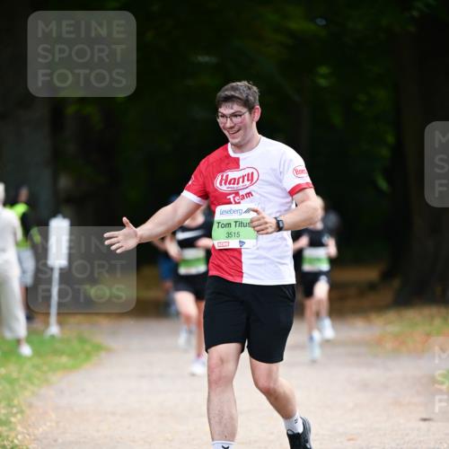 31.08.2025 - 21. Blankeneser Heldenlauf Dr. Thomas Lammeyer http://msf.ph/oto/8637830 31.08.2025 10:50:03 Laufen 3515 meine-sportfotos.de