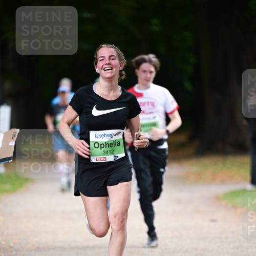 31.08.2025 - 21. Blankeneser Heldenlauf Dr. Thomas Lammeyer http://msf.ph/oto/8637851 31.08.2025 10:50:09 Laufen 3412 meine-sportfotos.de
