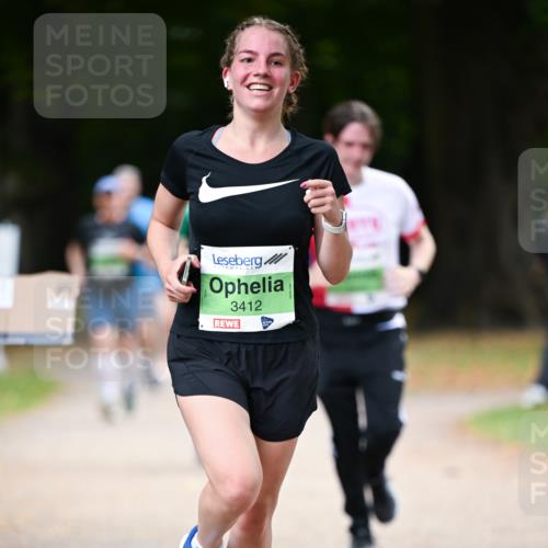31.08.2025 - 21. Blankeneser Heldenlauf Dr. Thomas Lammeyer http://msf.ph/oto/8637857 31.08.2025 10:50:10 Laufen 3412 meine-sportfotos.de
