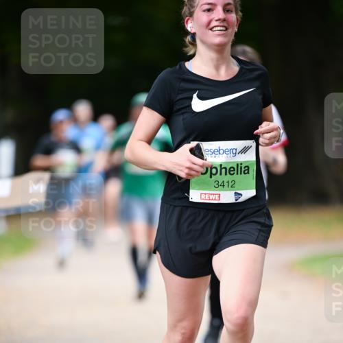 31.08.2025 - 21. Blankeneser Heldenlauf Dr. Thomas Lammeyer http://msf.ph/oto/8637860 31.08.2025 10:50:10 Laufen 3412 meine-sportfotos.de