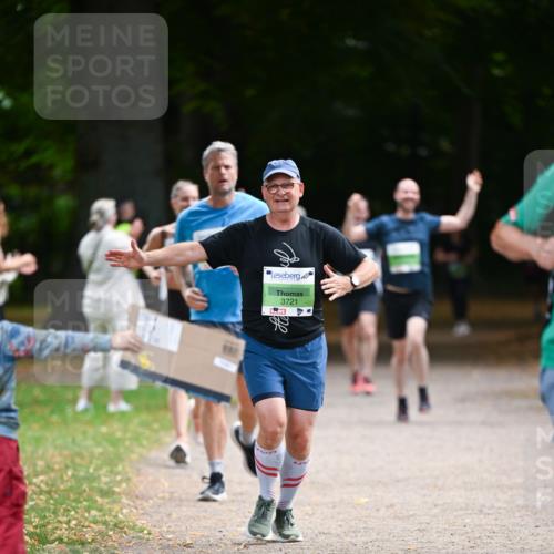 31.08.2025 - 21. Blankeneser Heldenlauf Dr. Thomas Lammeyer http://msf.ph/oto/8637873 31.08.2025 10:50:14 Laufen 3721 meine-sportfotos.de