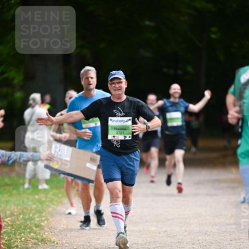 31.08.2025 - 21. Blankeneser Heldenlauf Dr. Thomas Lammeyer http://msf.ph/oto/8637874 31.08.2025 10:50:14 Laufen 3721 meine-sportfotos.de