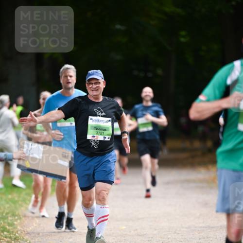 31.08.2025 - 21. Blankeneser Heldenlauf Dr. Thomas Lammeyer http://msf.ph/oto/8637877 31.08.2025 10:50:15 Laufen 3721 meine-sportfotos.de