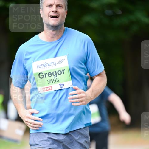 31.08.2025 - 21. Blankeneser Heldenlauf Dr. Thomas Lammeyer http://msf.ph/oto/8637892 31.08.2025 10:50:20 Laufen 3593 meine-sportfotos.de