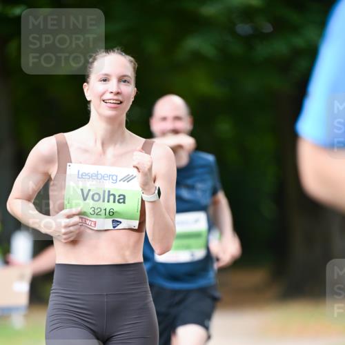 31.08.2025 - 21. Blankeneser Heldenlauf Dr. Thomas Lammeyer http://msf.ph/oto/8637896 31.08.2025 10:50:21 Laufen 3216 meine-sportfotos.de