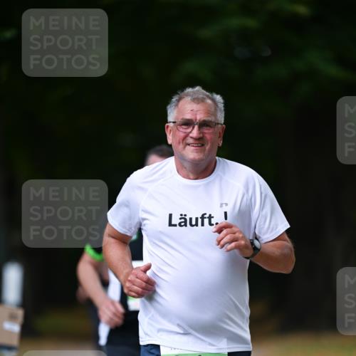 31.08.2025 - 21. Blankeneser Heldenlauf Dr. Thomas Lammeyer http://msf.ph/oto/8637909 31.08.2025 10:50:23 Laufen 3571 meine-sportfotos.de