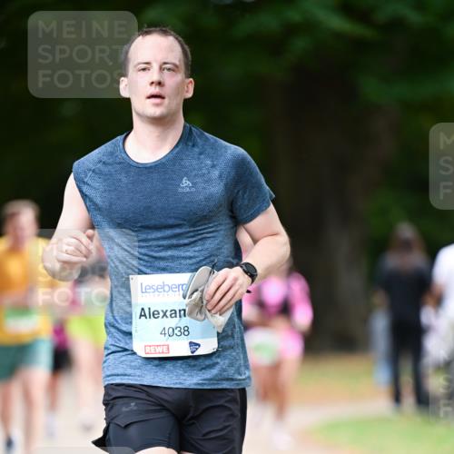 31.08.2025 - 21. Blankeneser Heldenlauf Dr. Thomas Lammeyer http://msf.ph/oto/8637936 31.08.2025 10:50:33 Laufen 8210, 4038 meine-sportfotos.de