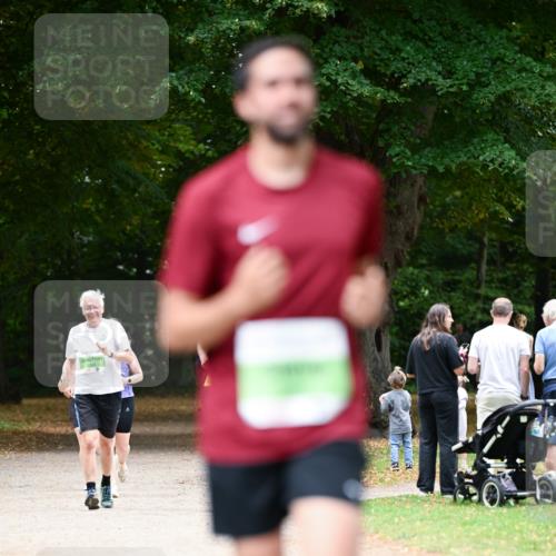 31.08.2025 - 21. Blankeneser Heldenlauf Dr. Thomas Lammeyer http://msf.ph/oto/8637969 31.08.2025 10:50:43 Laufen 3360 meine-sportfotos.de
