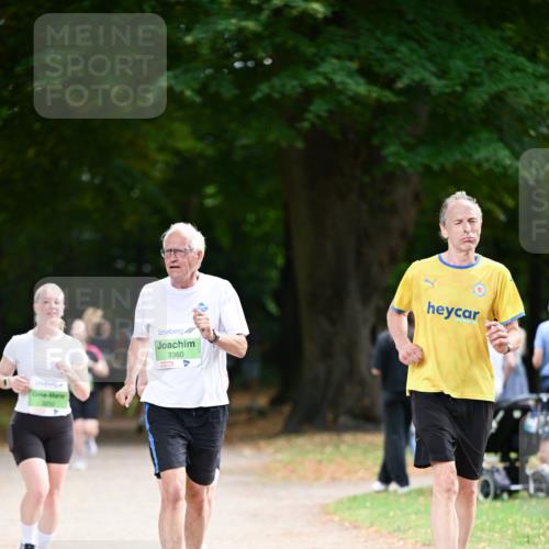 31.08.2025 - 21. Blankeneser Heldenlauf Dr. Thomas Lammeyer http://msf.ph/oto/8637982 31.08.2025 10:50:49 Laufen 3250, 3360 meine-sportfotos.de
