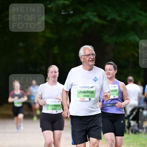 31.08.2025 - 21. Blankeneser Heldenlauf Dr. Thomas Lammeyer http://msf.ph/oto/8637989 31.08.2025 10:50:51 Laufen 3250, 90, 3360, 4 meine-sportfotos.de