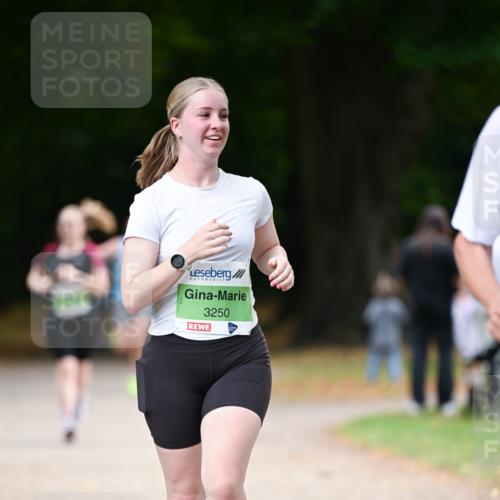 31.08.2025 - 21. Blankeneser Heldenlauf Dr. Thomas Lammeyer http://msf.ph/oto/8637994 31.08.2025 10:50:53 Laufen 3250 meine-sportfotos.de