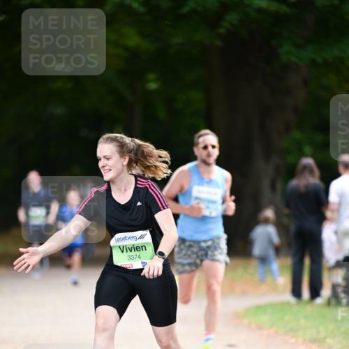 31.08.2025 - 21. Blankeneser Heldenlauf Dr. Thomas Lammeyer http://msf.ph/oto/8638007 31.08.2025 10:50:57 Laufen 3374 meine-sportfotos.de