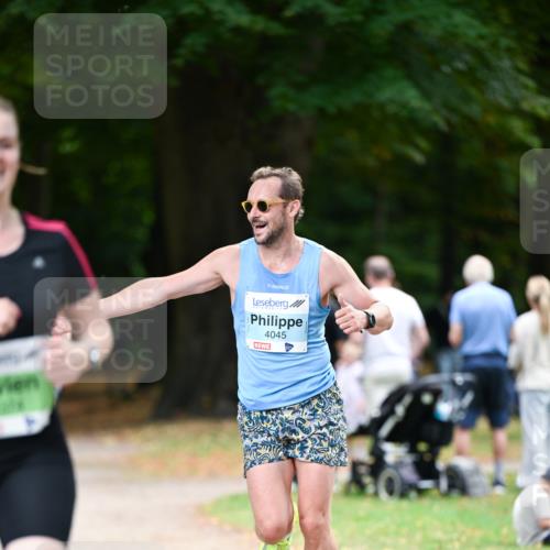 31.08.2025 - 21. Blankeneser Heldenlauf Dr. Thomas Lammeyer http://msf.ph/oto/8638015 31.08.2025 10:50:59 Laufen 4045 meine-sportfotos.de