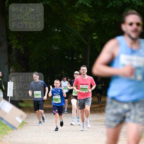31.08.2025 - 21. Blankeneser Heldenlauf Dr. Thomas Lammeyer http://msf.ph/oto/8638020 31.08.2025 10:51:00 Laufen 3125, 3546 meine-sportfotos.de