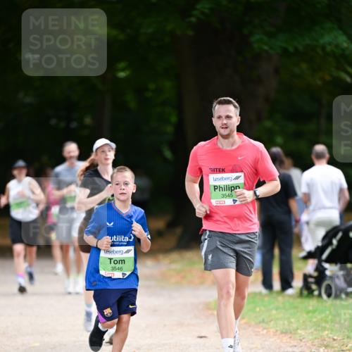 31.08.2025 - 21. Blankeneser Heldenlauf Dr. Thomas Lammeyer http://msf.ph/oto/8638033 31.08.2025 10:51:05 Laufen 3546, 3545 meine-sportfotos.de