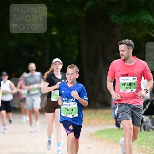 31.08.2025 - 21. Blankeneser Heldenlauf Dr. Thomas Lammeyer http://msf.ph/oto/8638039 31.08.2025 10:51:06 Laufen 3546, 3545 meine-sportfotos.de