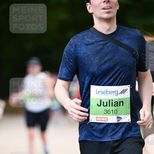 31.08.2025 - 21. Blankeneser Heldenlauf Dr. Thomas Lammeyer http://msf.ph/oto/8638064 31.08.2025 10:51:12 Laufen 3610 meine-sportfotos.de