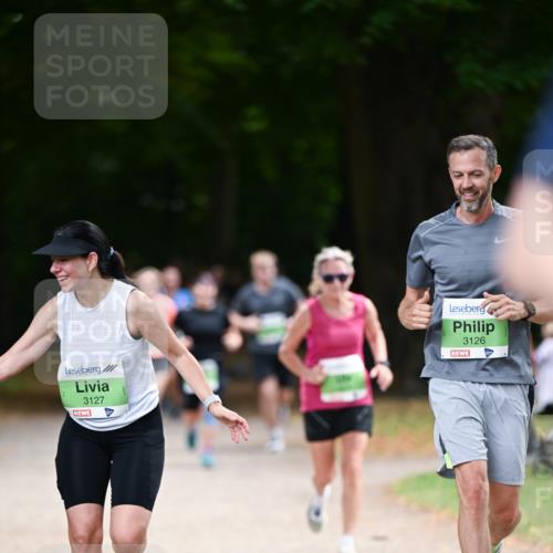 31.08.2025 - 21. Blankeneser Heldenlauf Dr. Thomas Lammeyer http://msf.ph/oto/8638067 31.08.2025 10:51:13 Laufen 3127, 3126 meine-sportfotos.de