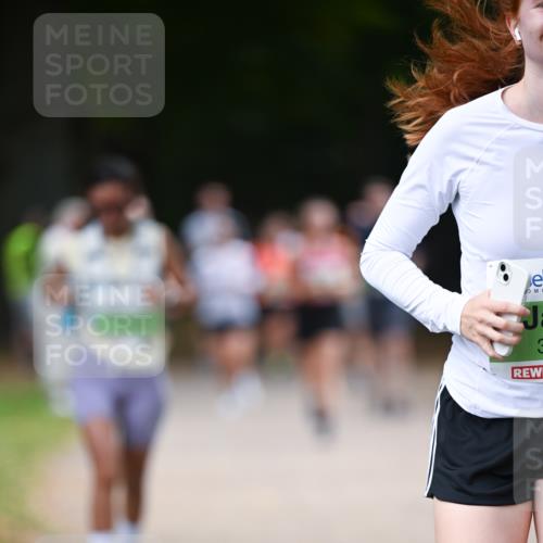 31.08.2025 - 21. Blankeneser Heldenlauf Dr. Thomas Lammeyer http://msf.ph/oto/8638181 31.08.2025 10:51:37 Laufen 3 meine-sportfotos.de