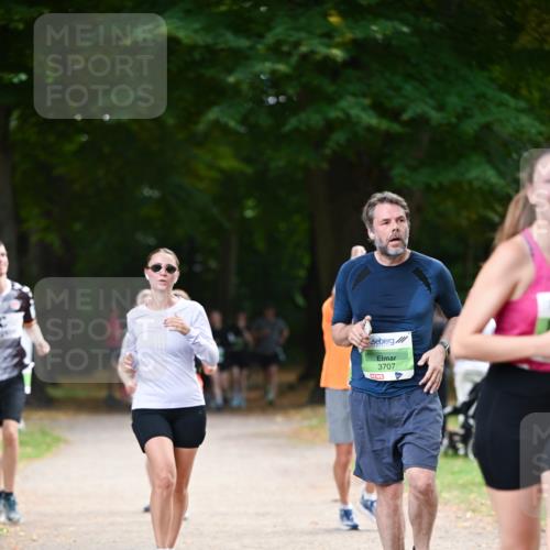 31.08.2025 - 21. Blankeneser Heldenlauf Dr. Thomas Lammeyer http://msf.ph/oto/8638210 31.08.2025 10:51:46 Laufen 3707 meine-sportfotos.de