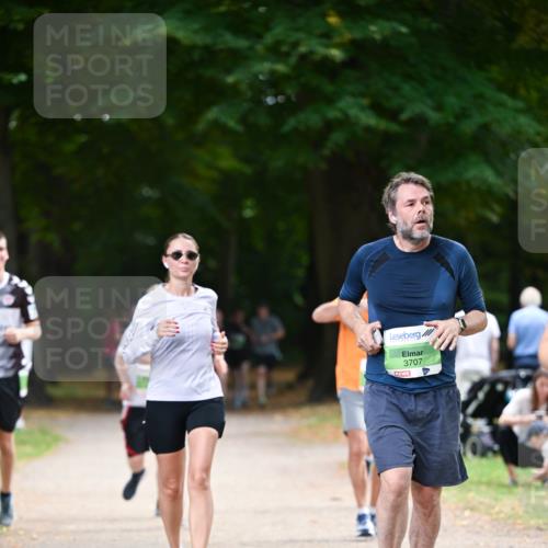 31.08.2025 - 21. Blankeneser Heldenlauf Dr. Thomas Lammeyer http://msf.ph/oto/8638213 31.08.2025 10:51:46 Laufen 3707 meine-sportfotos.de