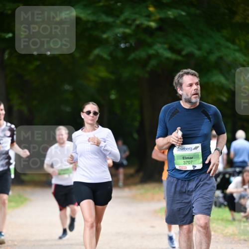 31.08.2025 - 21. Blankeneser Heldenlauf Dr. Thomas Lammeyer http://msf.ph/oto/8638216 31.08.2025 10:51:46 Laufen 44, 3707 meine-sportfotos.de