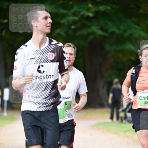 31.08.2025 - 21. Blankeneser Heldenlauf Dr. Thomas Lammeyer http://msf.ph/oto/8638236 31.08.2025 10:51:51 Laufen 30 meine-sportfotos.de