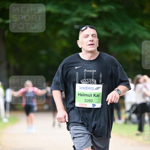 31.08.2025 - 21. Blankeneser Heldenlauf Dr. Thomas Lammeyer http://msf.ph/oto/8638324 31.08.2025 10:52:11 Laufen 3260 meine-sportfotos.de
