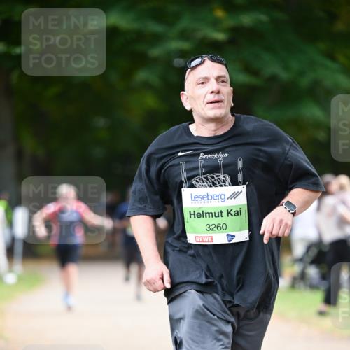 31.08.2025 - 21. Blankeneser Heldenlauf Dr. Thomas Lammeyer http://msf.ph/oto/8638325 31.08.2025 10:52:12 Laufen 3260 meine-sportfotos.de